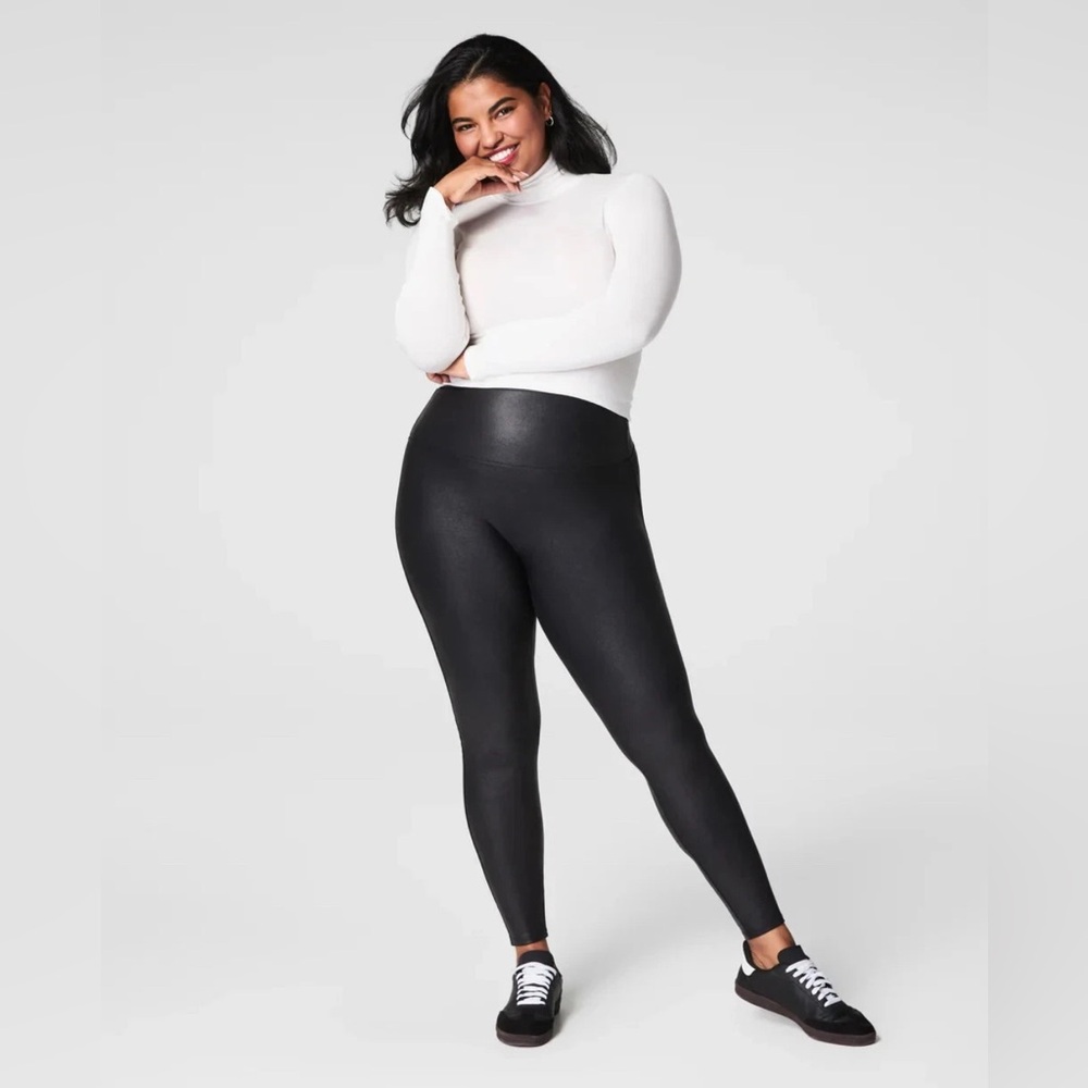 SPANX Faux Leather, FLEECE Lined Leggings NWT size Medium Tall